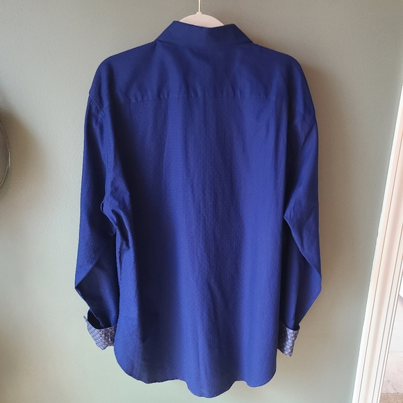 Robert Graham Button Down Shirt in Blue - Picture 5 of 5